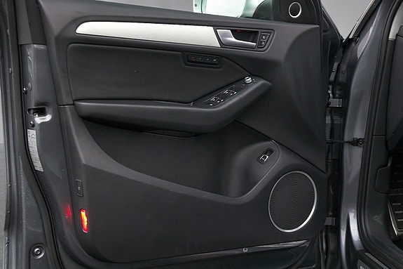 Audi SQ5 10 of 30