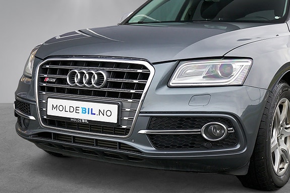 Audi SQ5 3 of 30