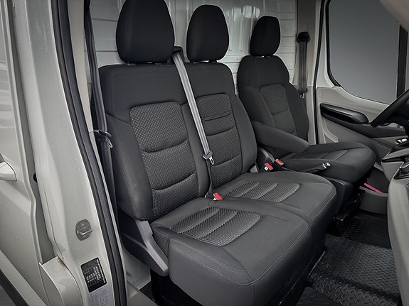 Maxus e-Deliver 9 14 of 17