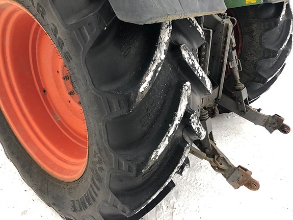 Fendt FARMER 412 VARIO 2004, kr 275 000,-