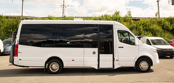 Mercedes-Benz Sprinter ALTAS 519CDi 3,0 V6 190HK Aut 17Seter/2xRullestolplasser/Løftelem/Webasto/Kamera++ 3 of 5