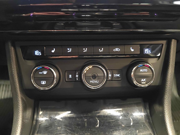 Skoda Superb 25 of 30