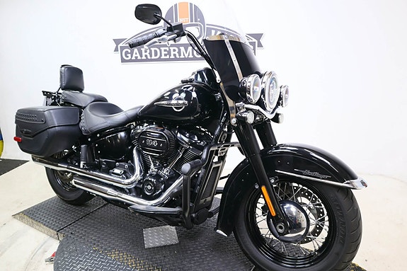 Harley-Davidson FLHCS 1868 ABS Softail Heritage 114 14 of 17
