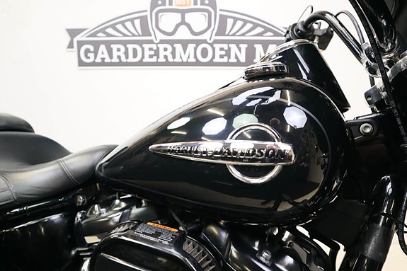 Harley-Davidson FLHCS 1868 ABS Softail Heritage 114 17 of 17