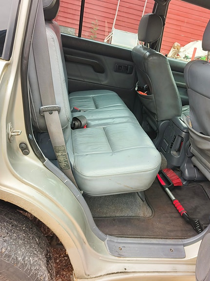Toyota Land Cruiser 14 of 15