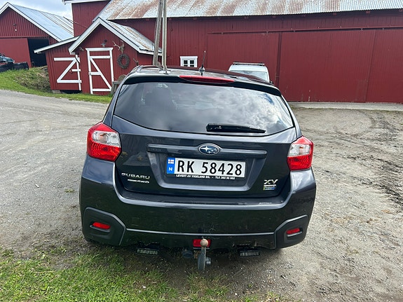 Subaru XV 4 of 5