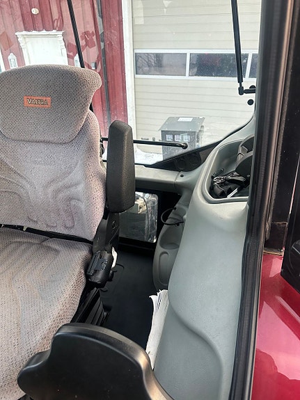 Valtra T202 Direct se timer! 2011, kr 779 000,-