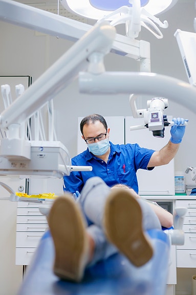 daglig leder tannlege Reza Sefidroodi