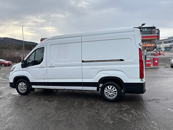 Maxus e-Deliver 9 5 of 18