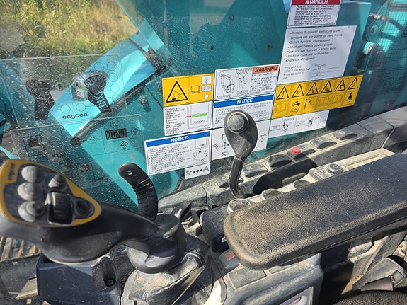 Kobelco SK75SR-7 - 2700 timer 17 of 19