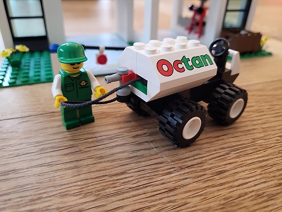 Product image 7 of 9