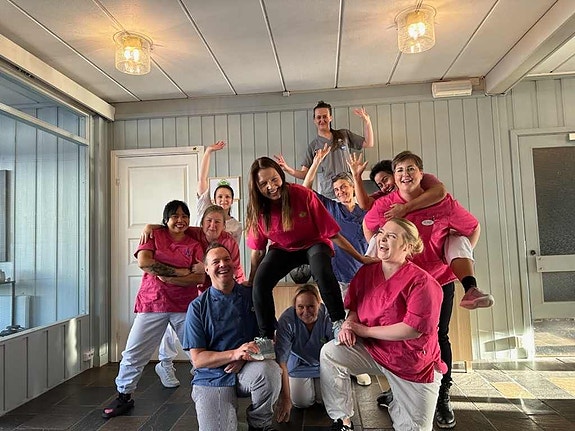 Arbeidshverdagen vår preges av et godt arbeidsmiljø og mye latter