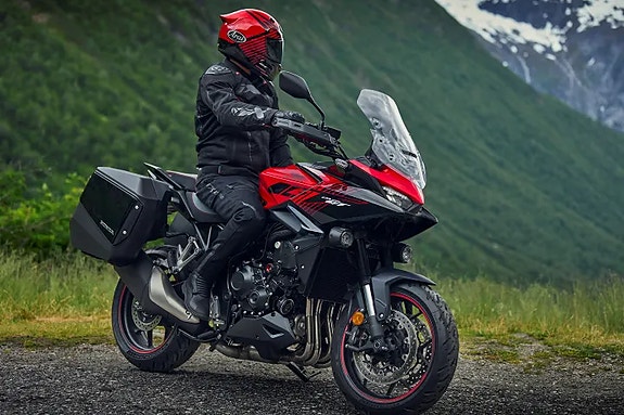 Honda CB1000GT 2026 3 of 7