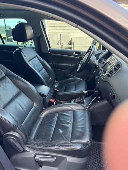 Volkswagen Tiguan 3 of 7