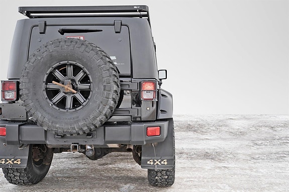 Jeep Wrangler 11 of 28