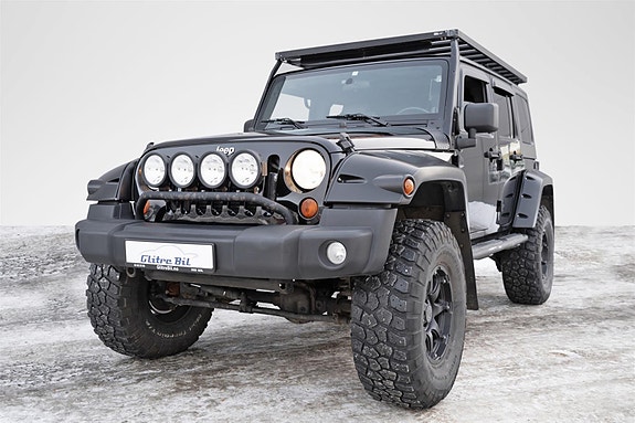 Jeep Wrangler 2 of 5