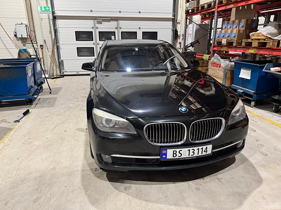 BMW 730d 8 of 24