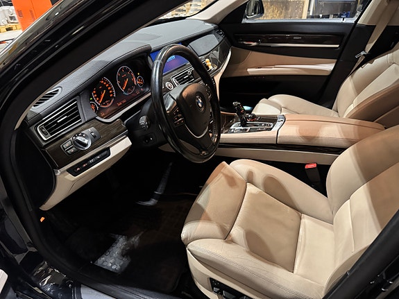 BMW 730d 13 of 24