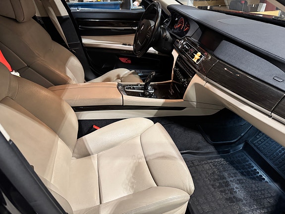 BMW 730d 21 of 24