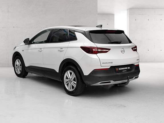 Opel Grandland X 3 of 5