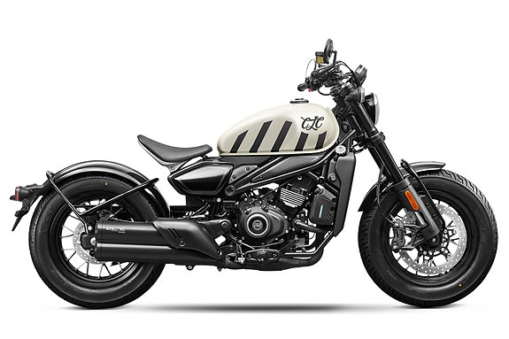 CFMOTO 450 C-CL Bobber 2 of 9