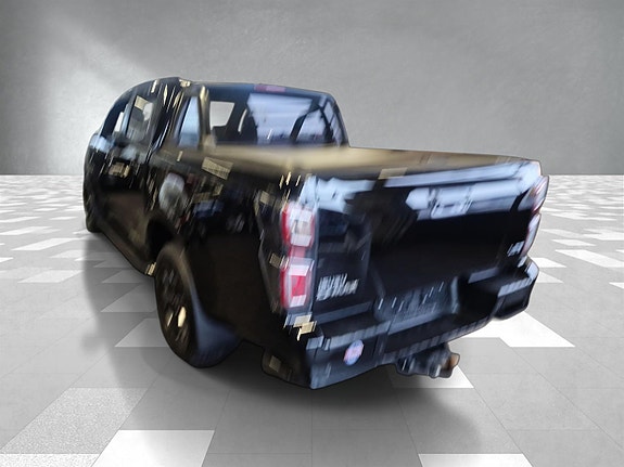 Isuzu D-max 4 of 5