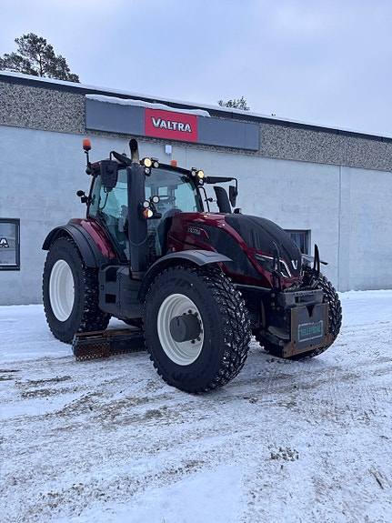 Valtra T254 2018, kr 825 000,-