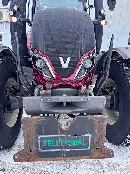 Valtra T254 2018, kr 825 000,-
