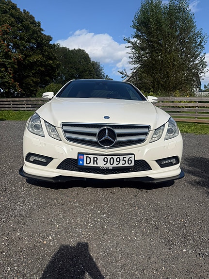 Mercedes-Benz E250 7 of 20