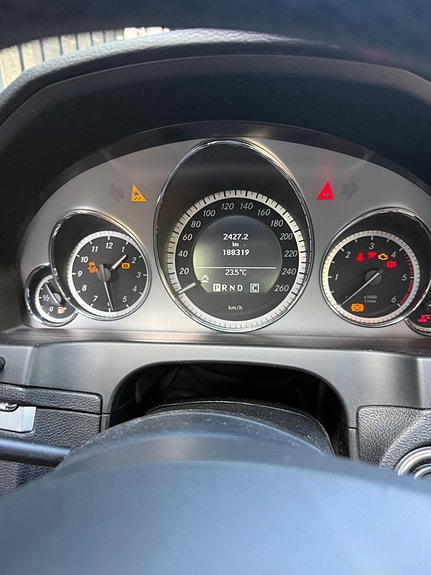 Mercedes-Benz E250 17 of 20