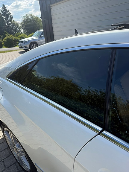Mercedes-Benz E250 19 of 20