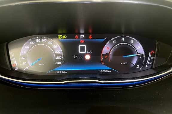 Peugeot 5008 17 of 19