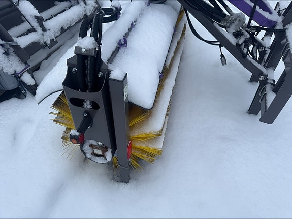 Demokjørt Holms SL 250 m/Swish 2023, kr 105 000,-