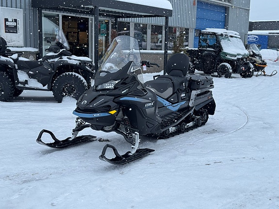 Lynx Commander 900 Ace Bredbelter- Til leie!