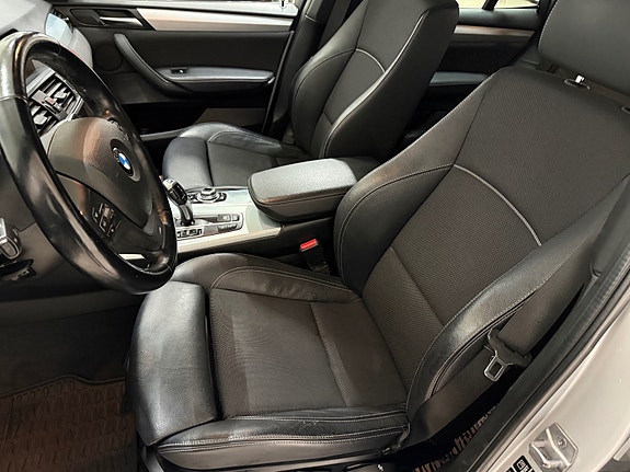 BMW X3 29 of 30