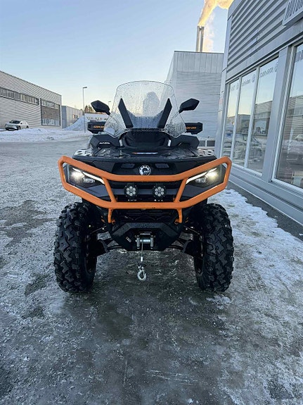 Can-Am Outlander Max XT-P 1000 2 of 9