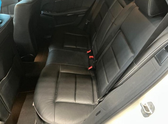 Mercedes-Benz E500 6 of 14