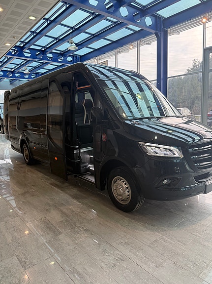 Mercedes-Benz Sprinter 519CDI - 17 seter - Turbuss - 5700kg