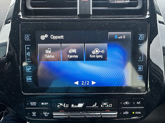 Toyota Prius Plug-in Hybrid 14 of 14