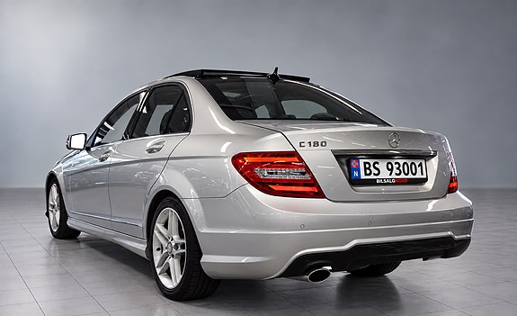 Mercedes-Benz C180 4 of 16