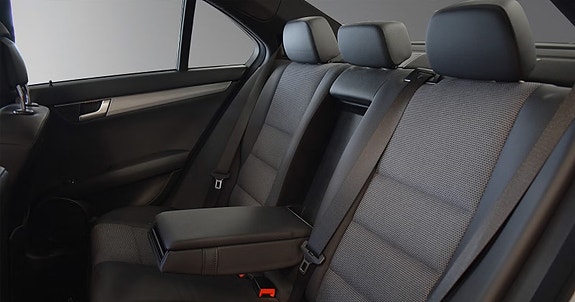 Mercedes-Benz C180 15 of 16