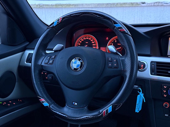 BMW 335i 15 of 22