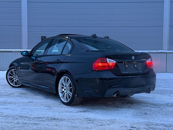 BMW 335i 6 of 22