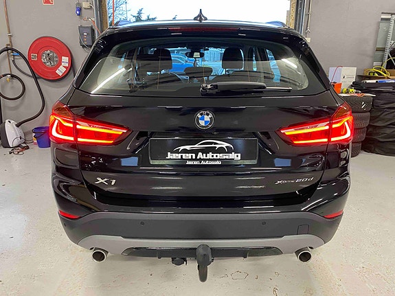 BMW X1 5 of 5