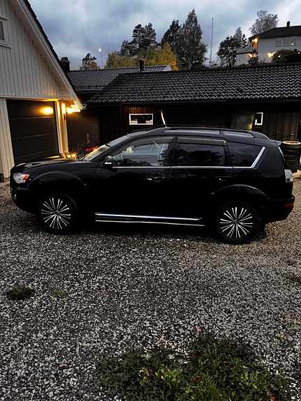 Mitsubishi Outlander 6 of 17