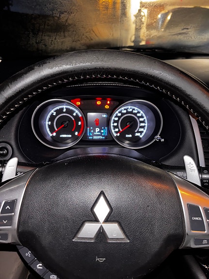 Mitsubishi Outlander 9 of 17