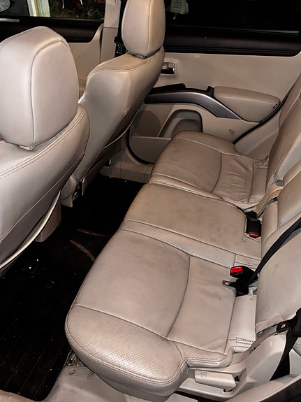 Mitsubishi Outlander 13 of 17