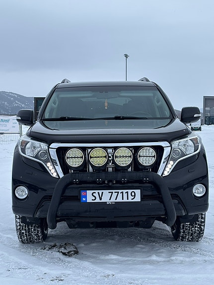 Toyota Land Cruiser 9 of 28