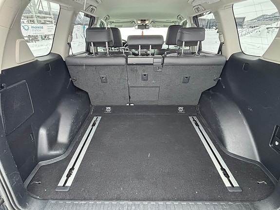 Toyota Land Cruiser 25 of 28