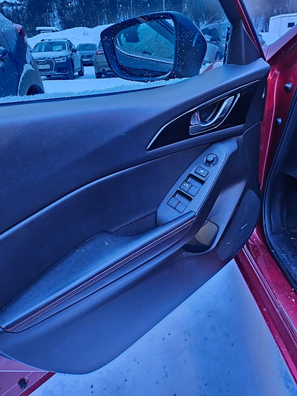 Mazda 3 30 of 30